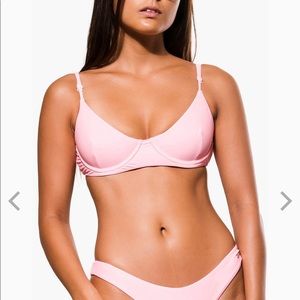 Blackbough Swim Willow Top Size Small